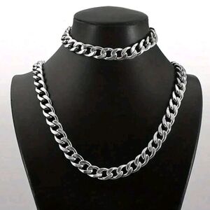 Men's Silver Chain Necklace and Bracelet Set Stainless Steel With Silver Plate.